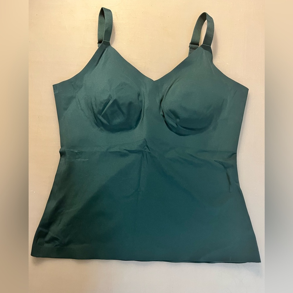 Knix LuxeLift V Neck Tank